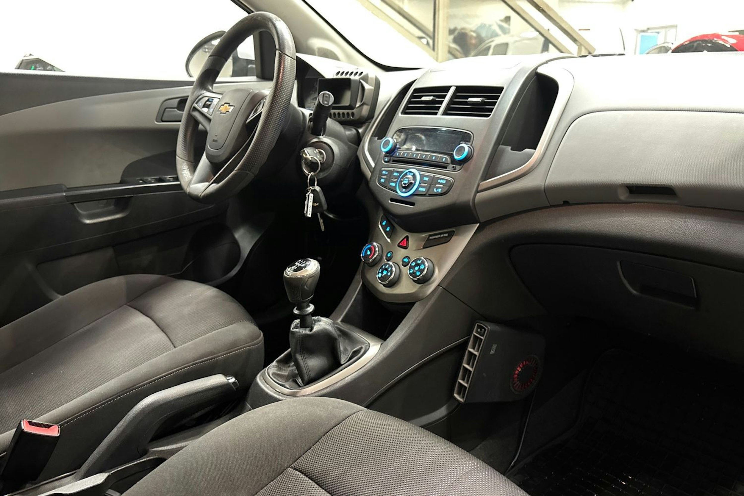 hopea Chevrolet Aveo 2013 kuva 16.