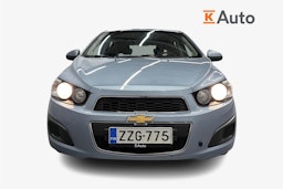harmaa Chevrolet Aveo 2013 kuva 5.