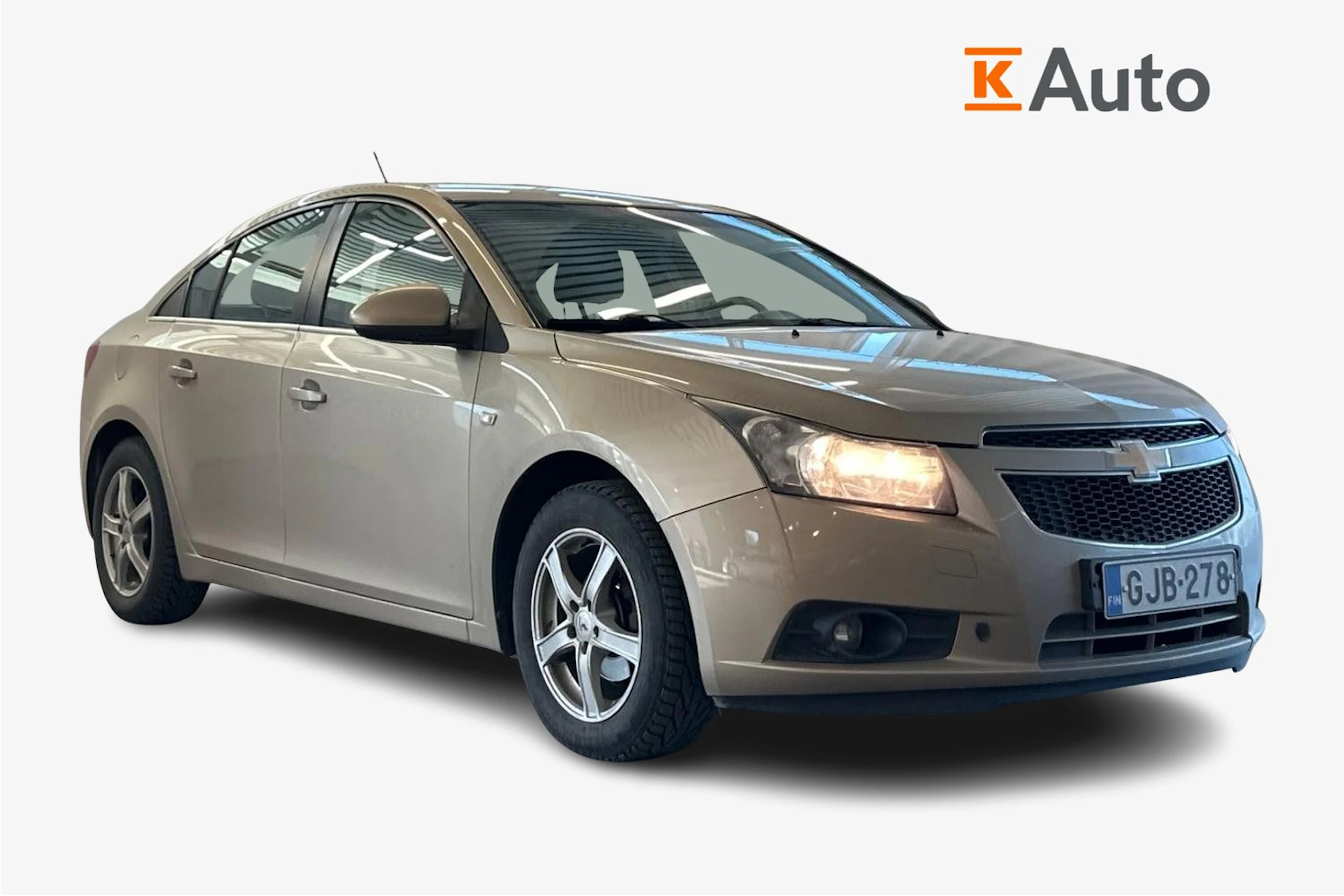 ruskea (beige) Chevrolet Cruze 2010 kuva 1.