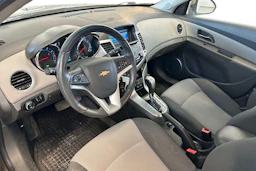 ruskea (beige) Chevrolet Cruze 2010 kuva 3.