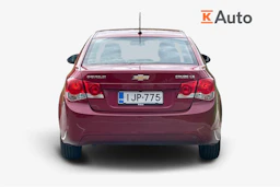 Punainen Chevrolet Cruze 2010 kuva 4.