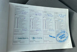 Punainen Chevrolet Cruze 2010 kuva 20.
