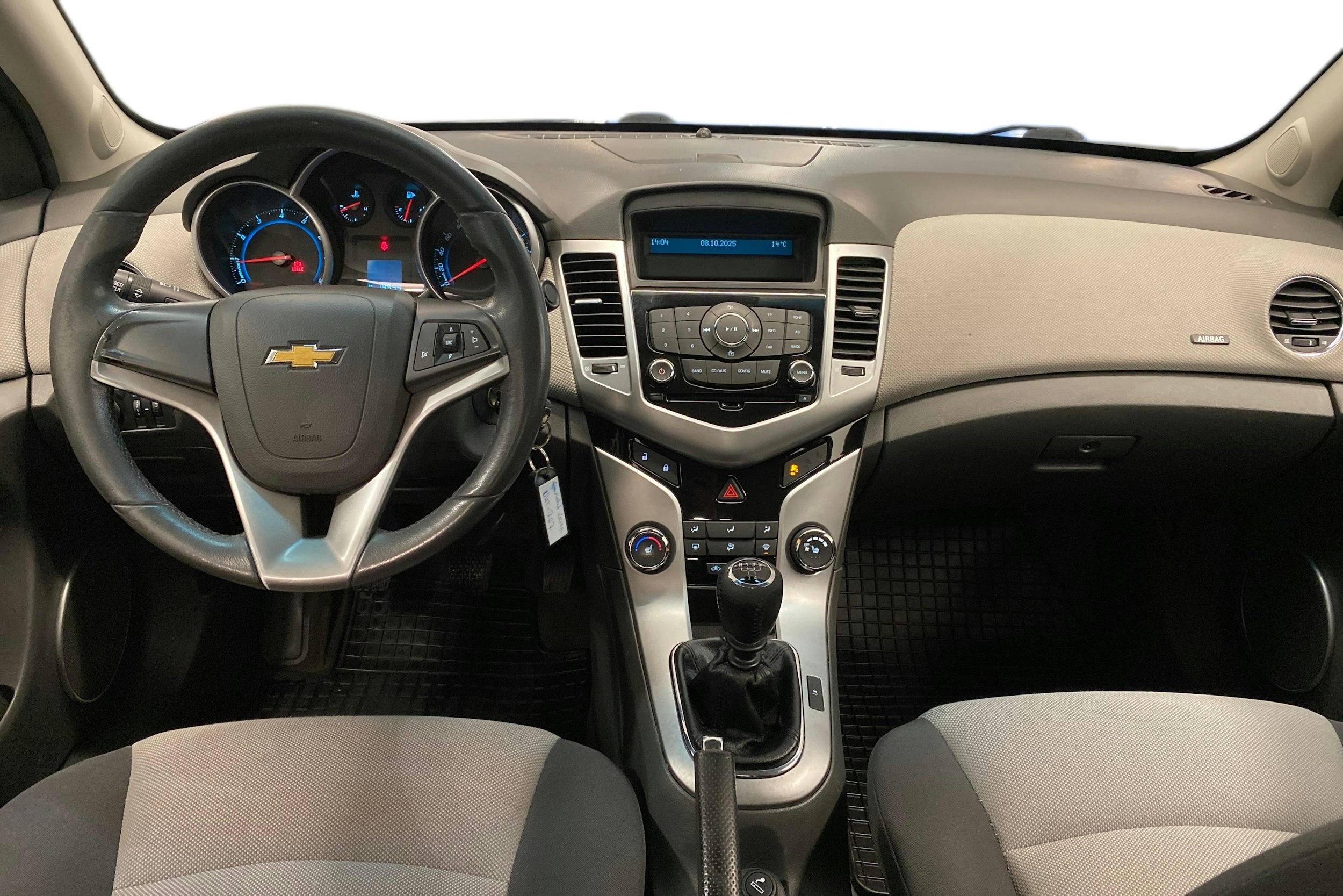 punainen Chevrolet Cruze 2010 kuva 9.