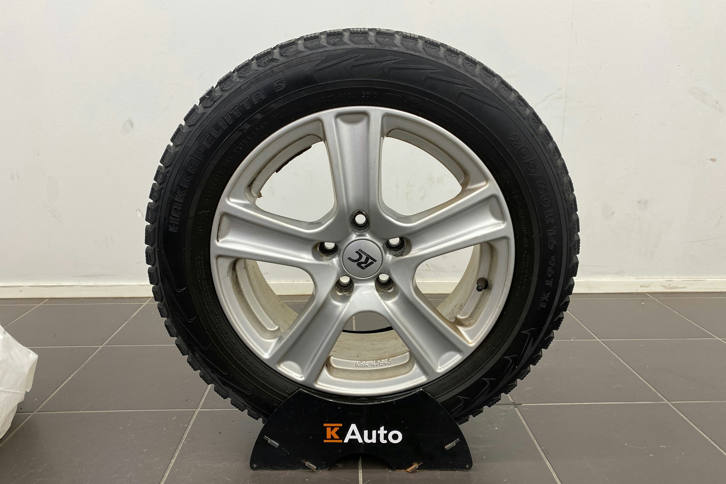 punainen Chevrolet Cruze 2010 kuva 13.