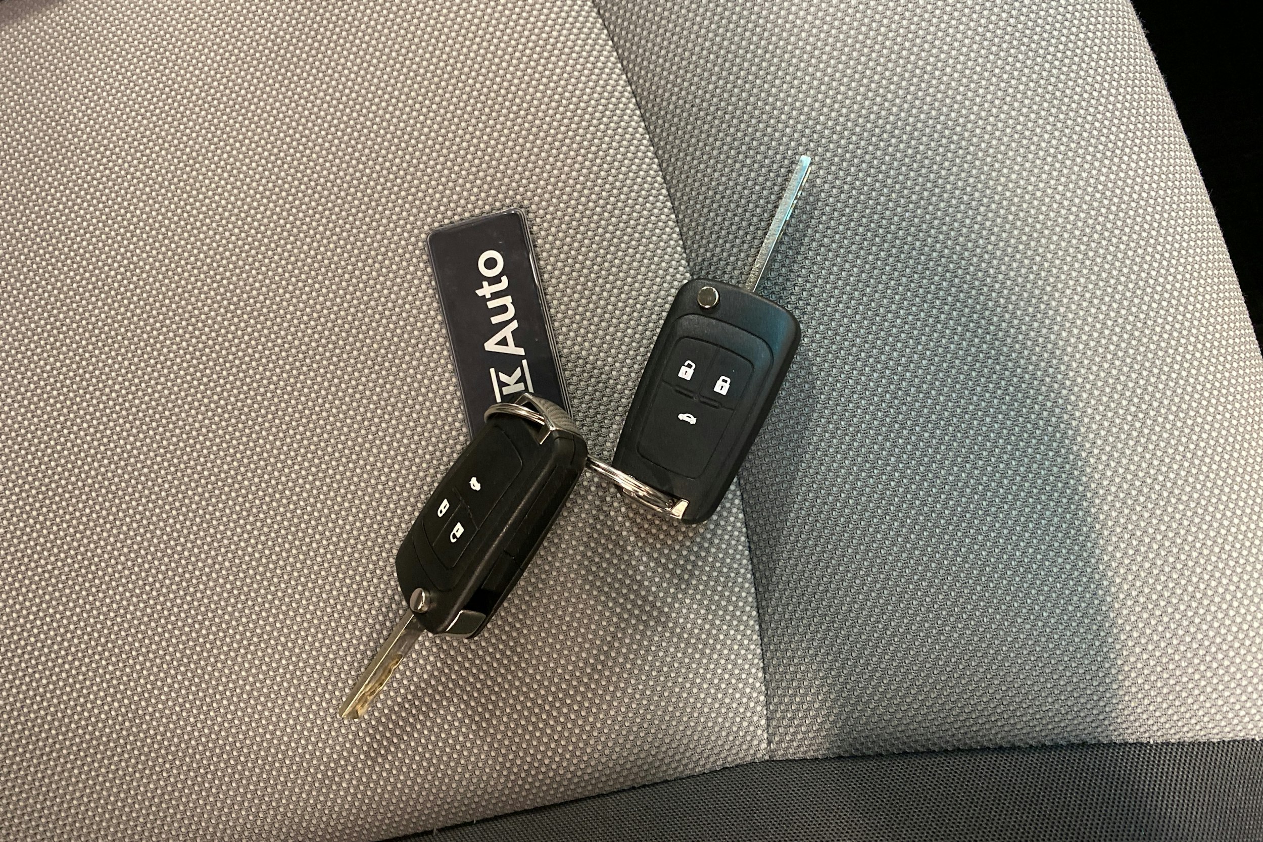 punainen Chevrolet Cruze 2010 kuva 23.