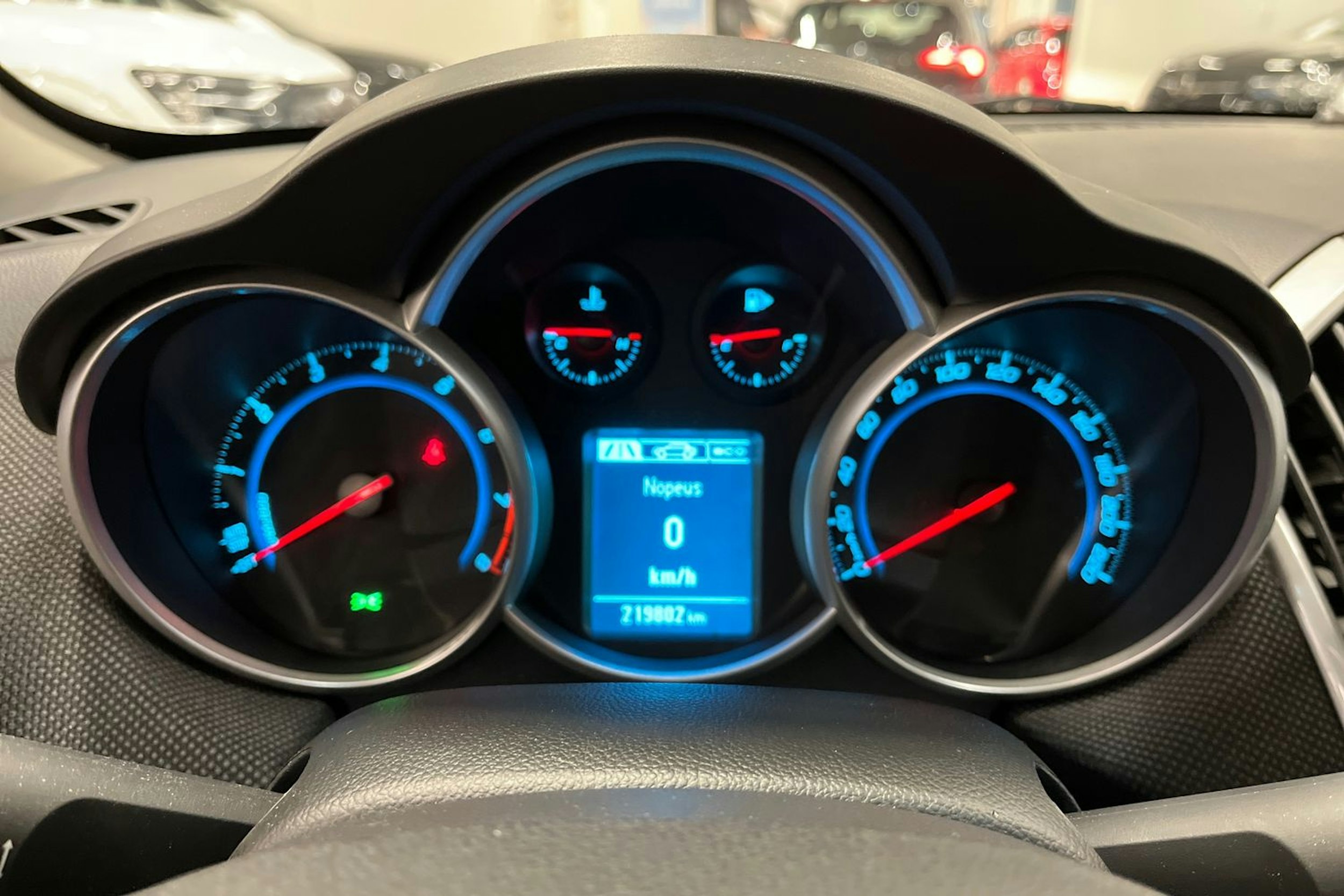 harmaa Chevrolet Cruze 2013 kuva 18.