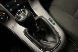 harmaa Chevrolet Cruze 2013 kuva 21.