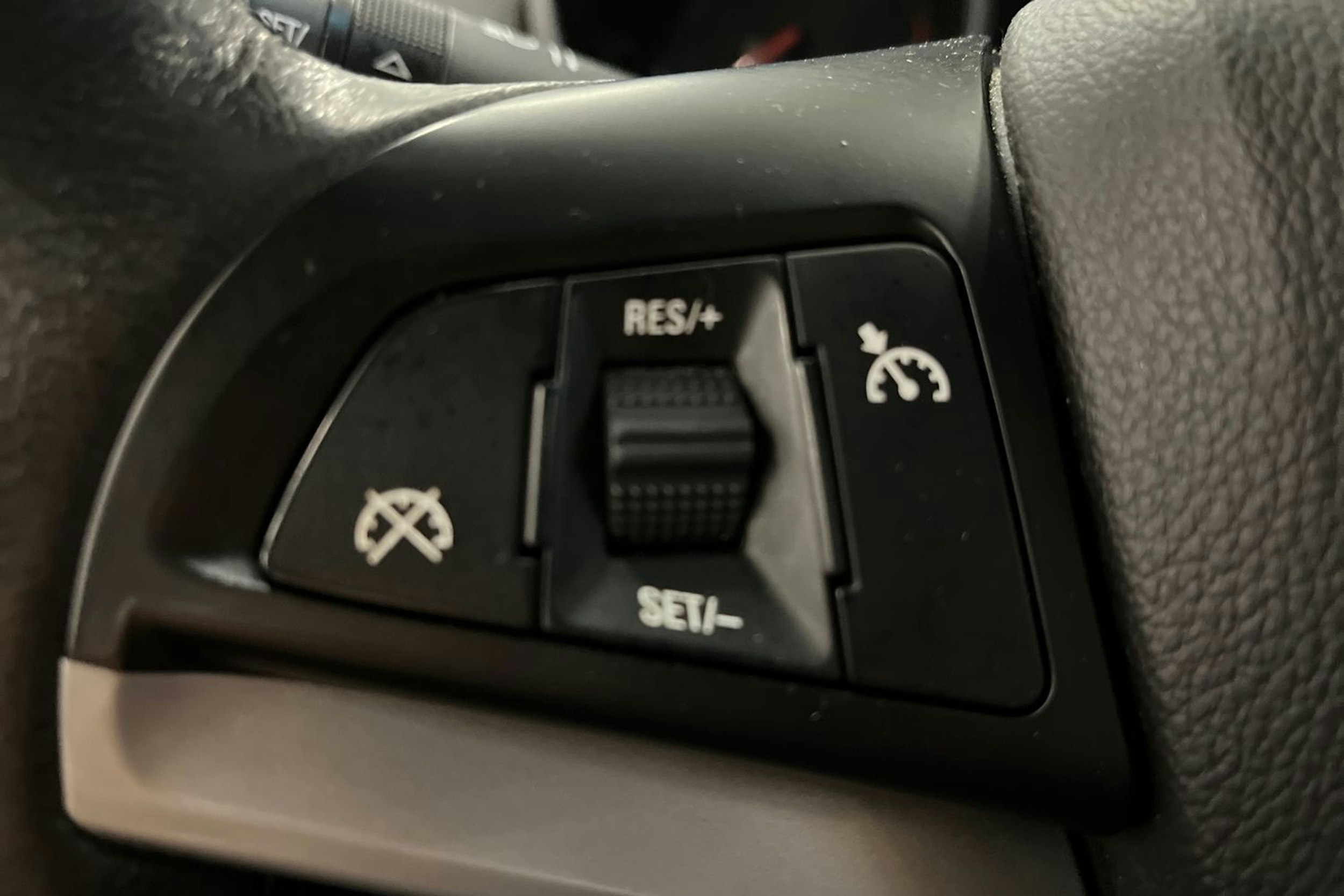 harmaa Chevrolet Cruze 2013 kuva 25.