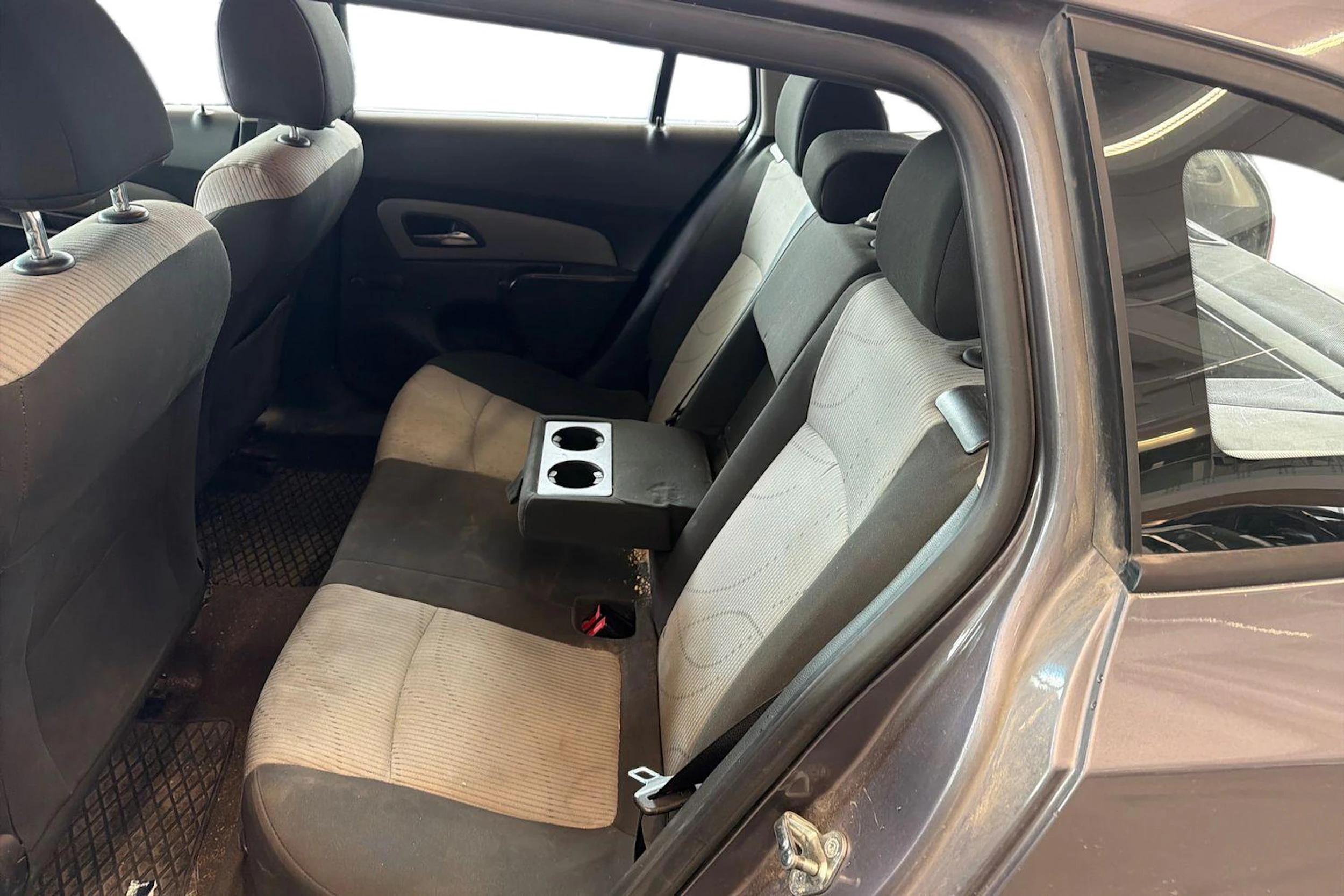 harmaa Chevrolet Cruze 2013 kuva 11.