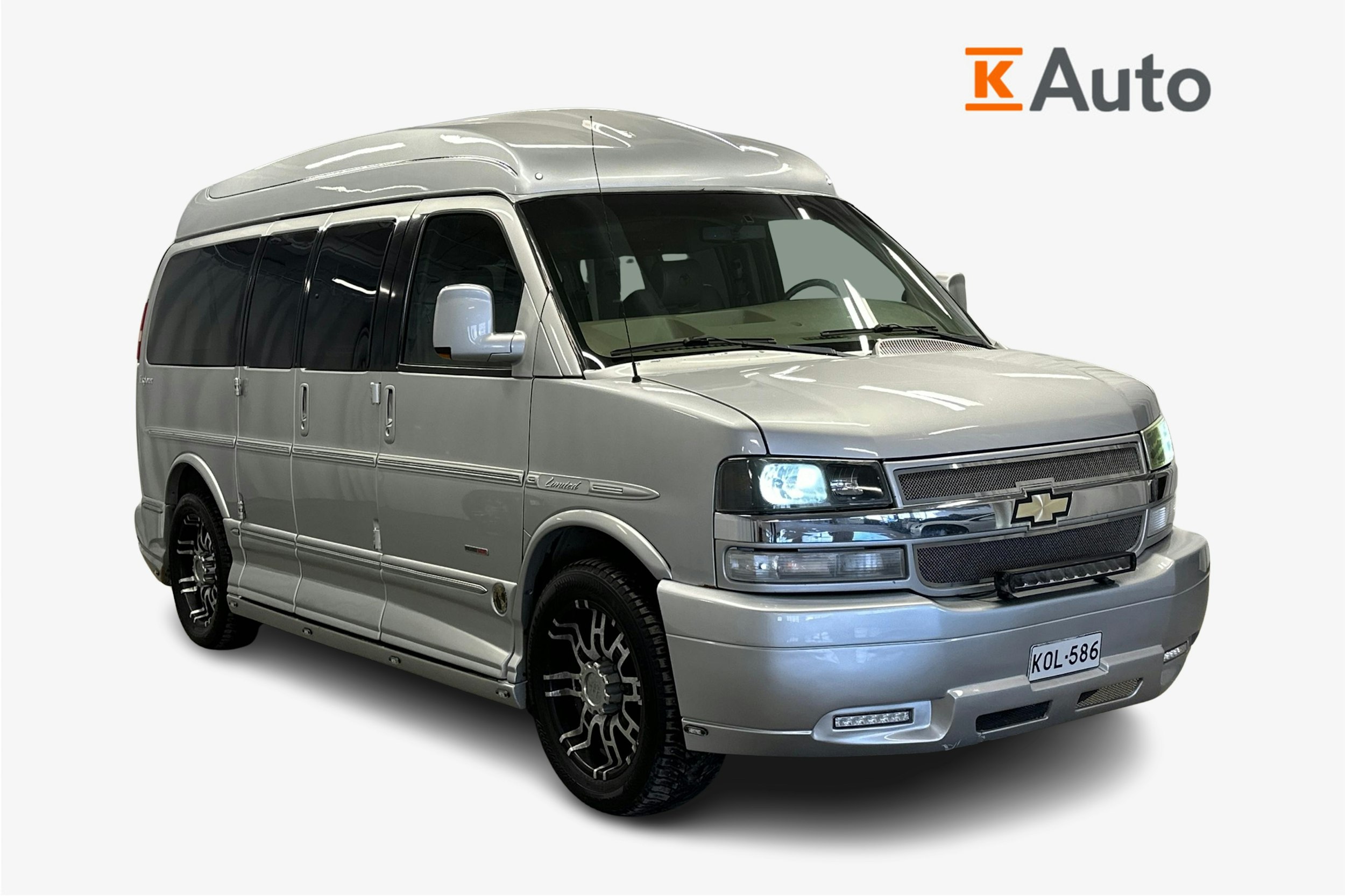harmaa Chevrolet Express 2500 2012 kuva 29.