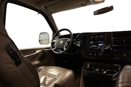 harmaa Chevrolet Express 2500 2012 kuva 37.