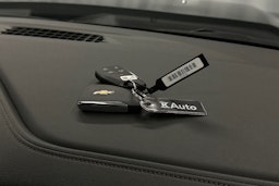 musta Chevrolet Silverado 2024 kuva 34.