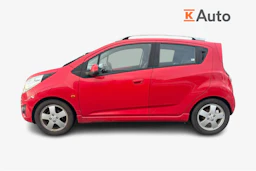 punainen Chevrolet Spark 2011 kuva 5.