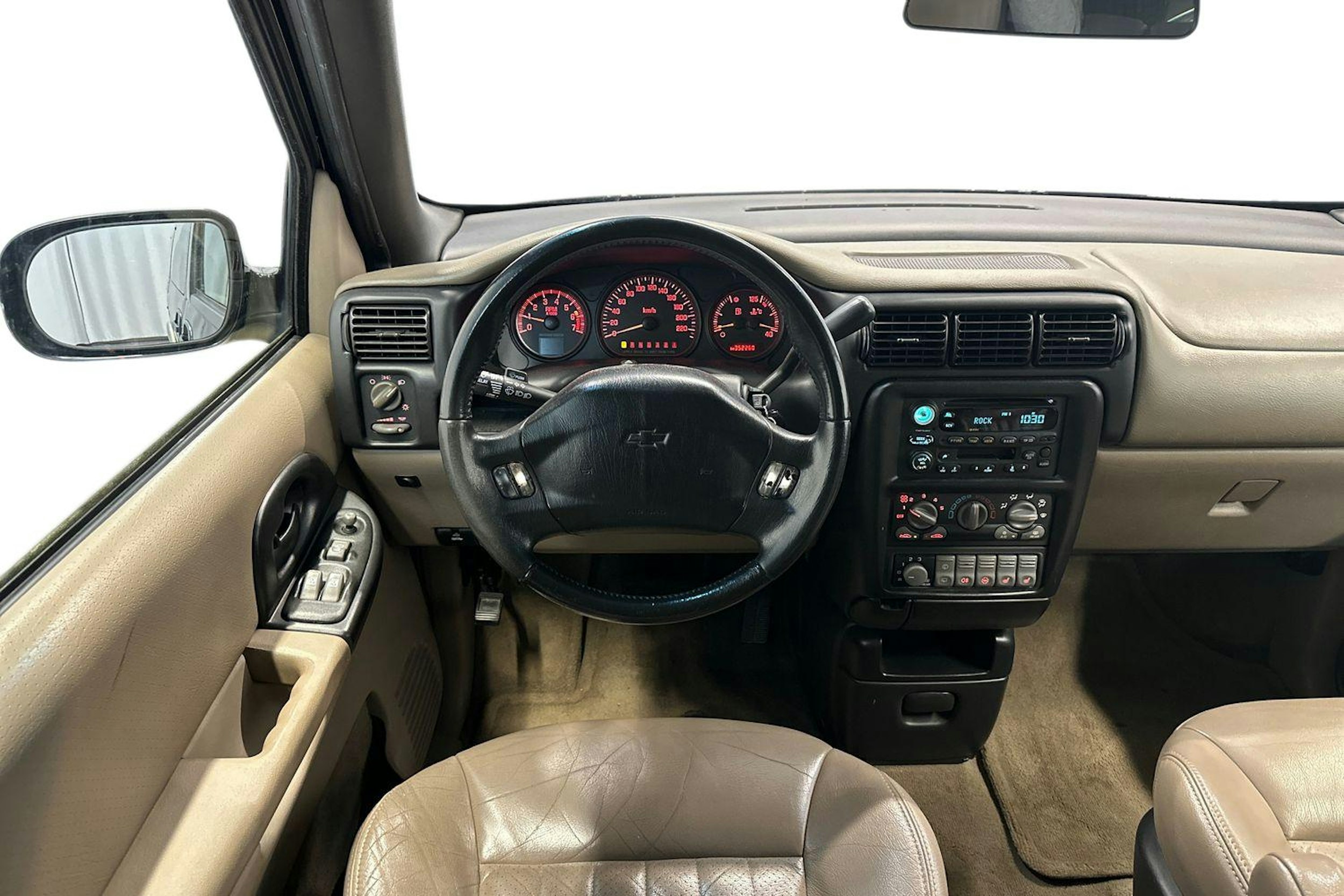 sininen Chevrolet Trans Sport 2003 kuva 8.