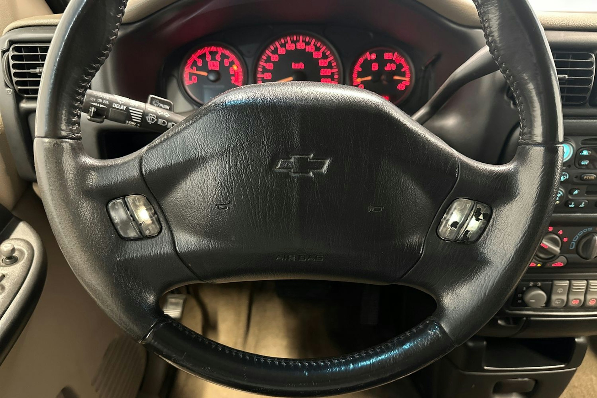 sininen Chevrolet Trans Sport 2003 kuva 14.