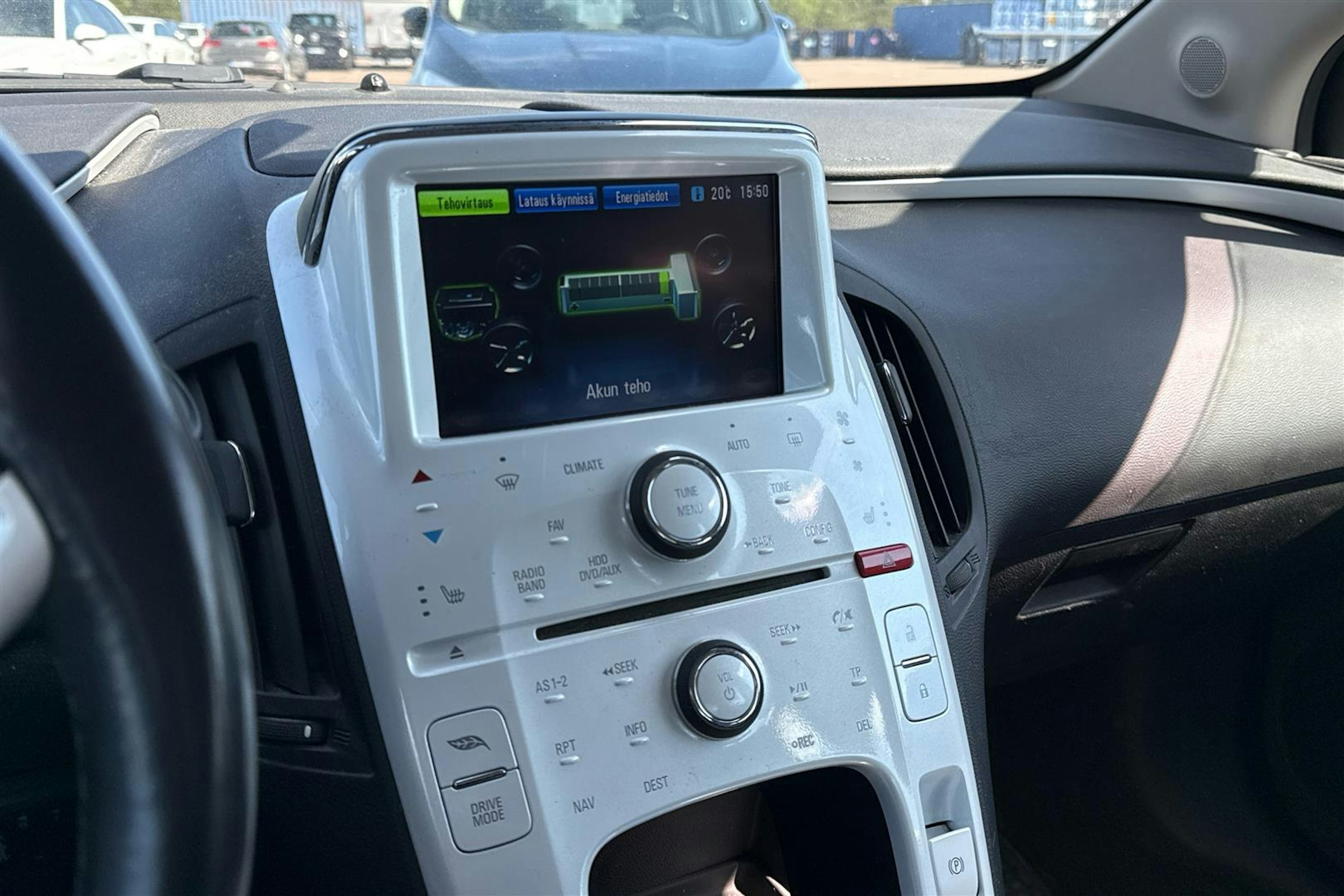 vihreä Chevrolet Volt 2013 kuva 13.