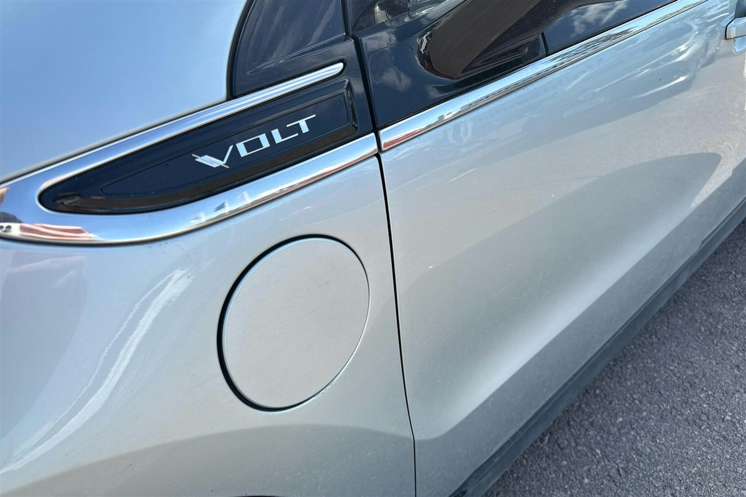 vihreä Chevrolet Volt 2013 kuva 20.