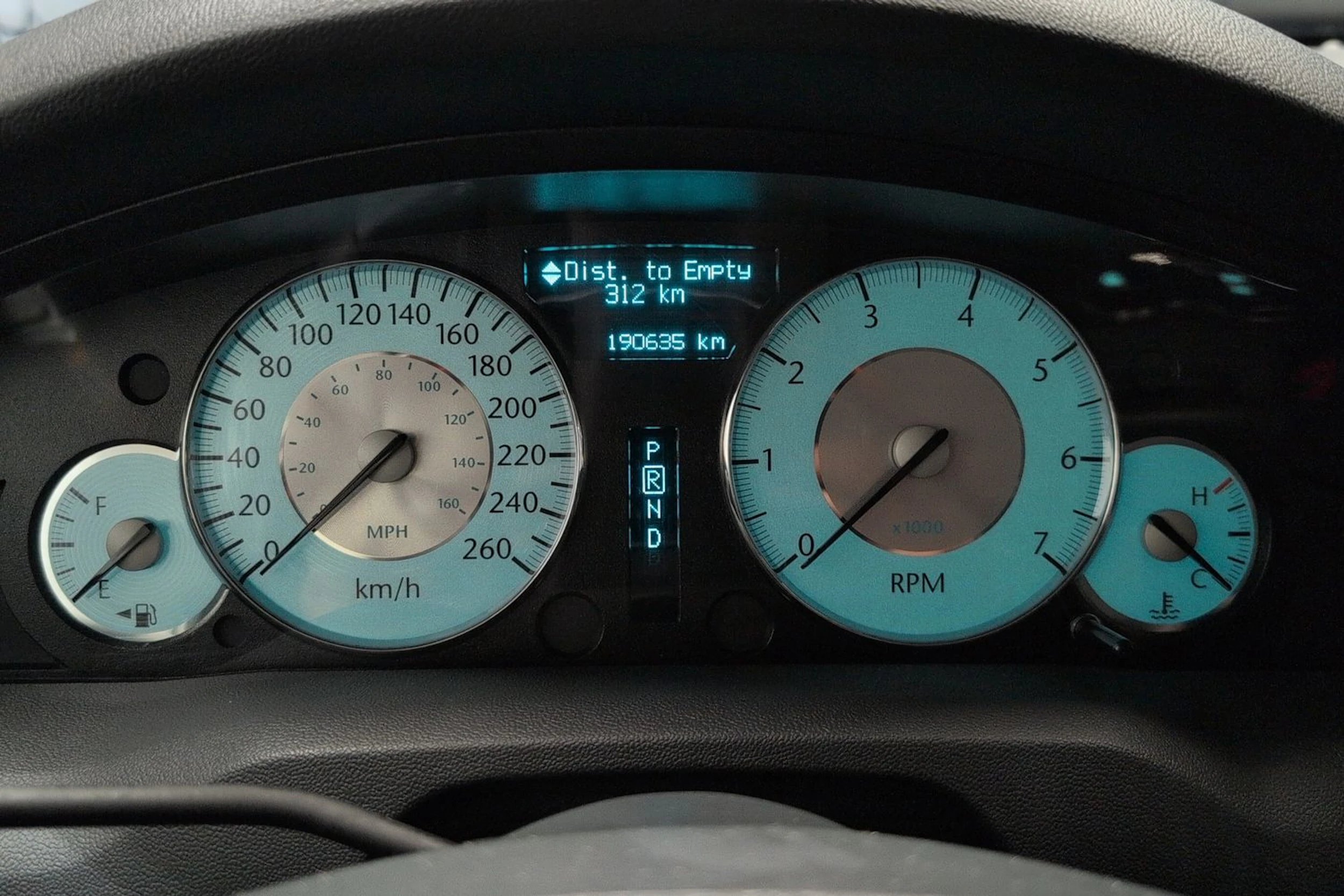 harmaa Chrysler 300C 2008 kuva 12.