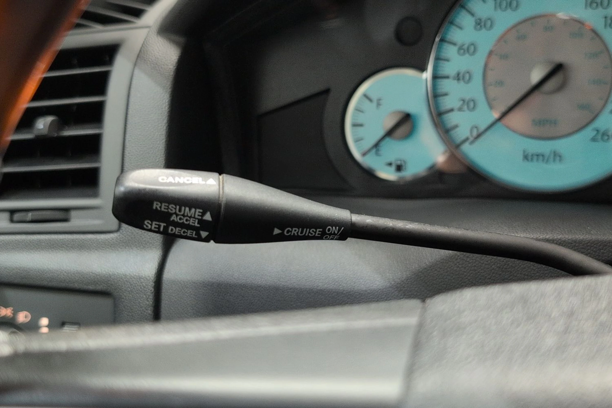 harmaa Chrysler 300C 2008 kuva 13.