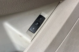Musta Chrysler 300C 2010 kuva 12.