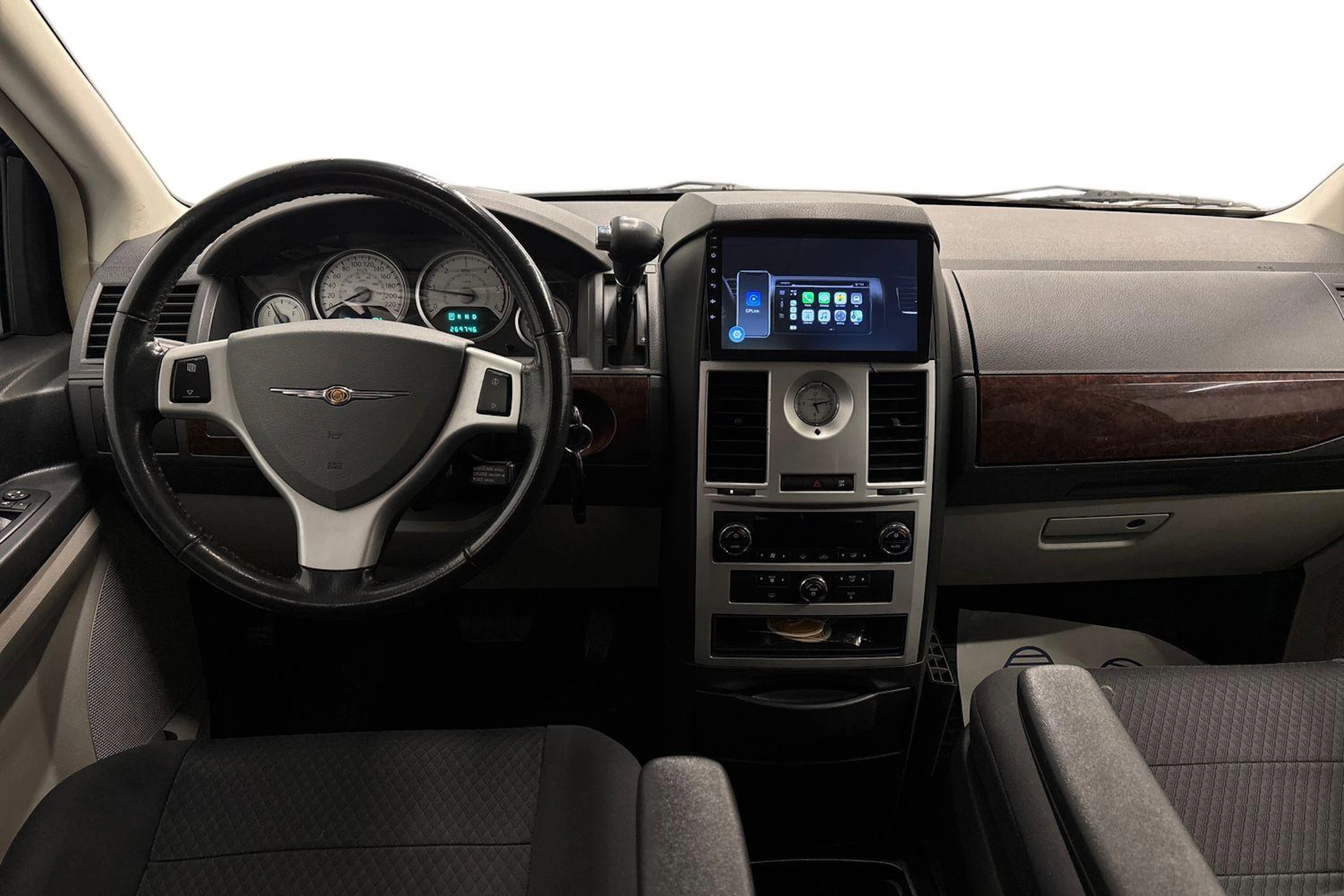 musta Chrysler Grand Voyager 2011 kuva 7.