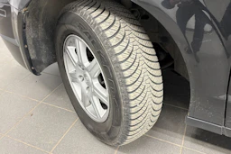 musta Chrysler Grand Voyager 2011 kuva 10.