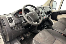 Valkoinen Citroën Jumper 2017 kuva 8.
