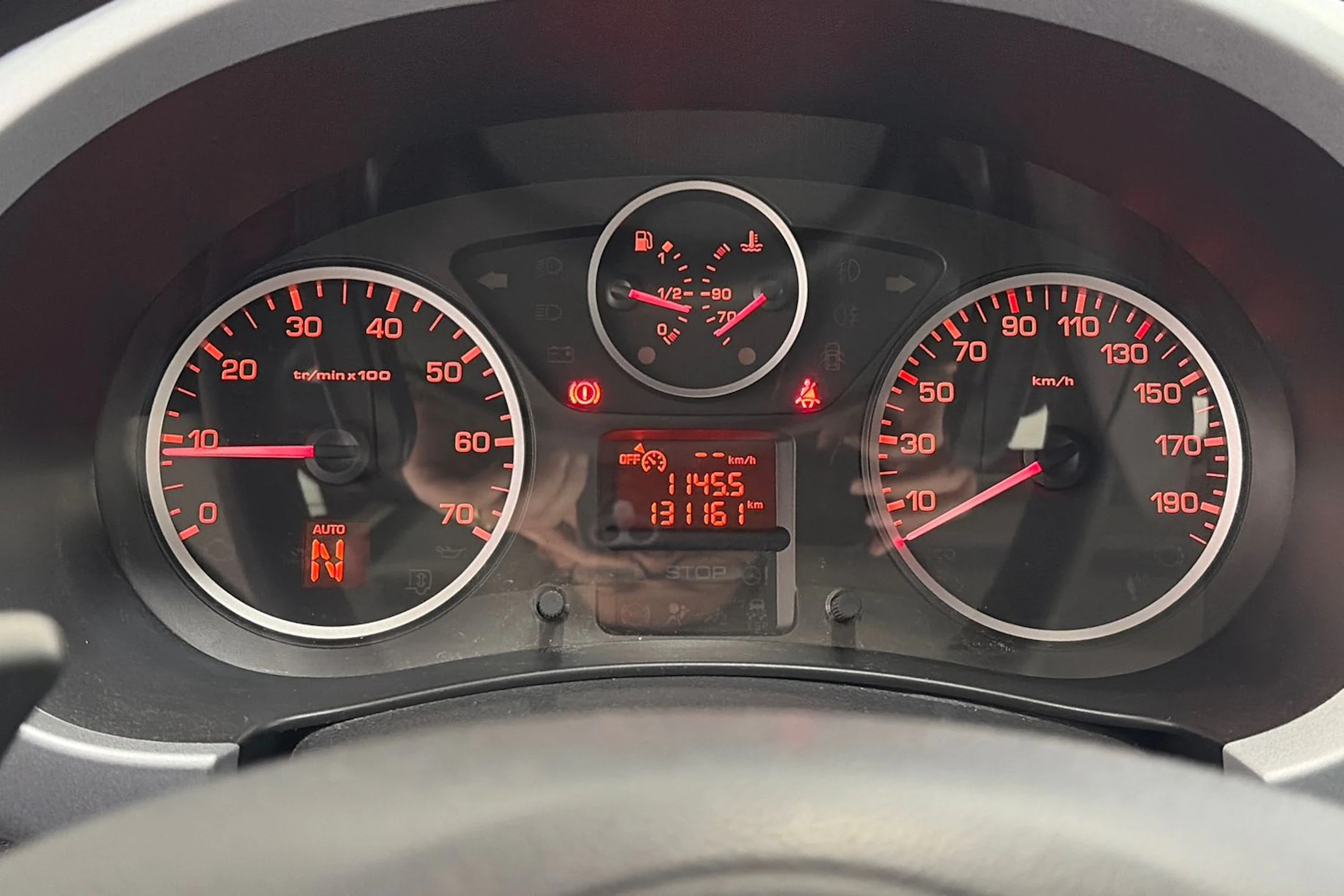 harmaa Citroën Berlingo 2012 kuva 15.