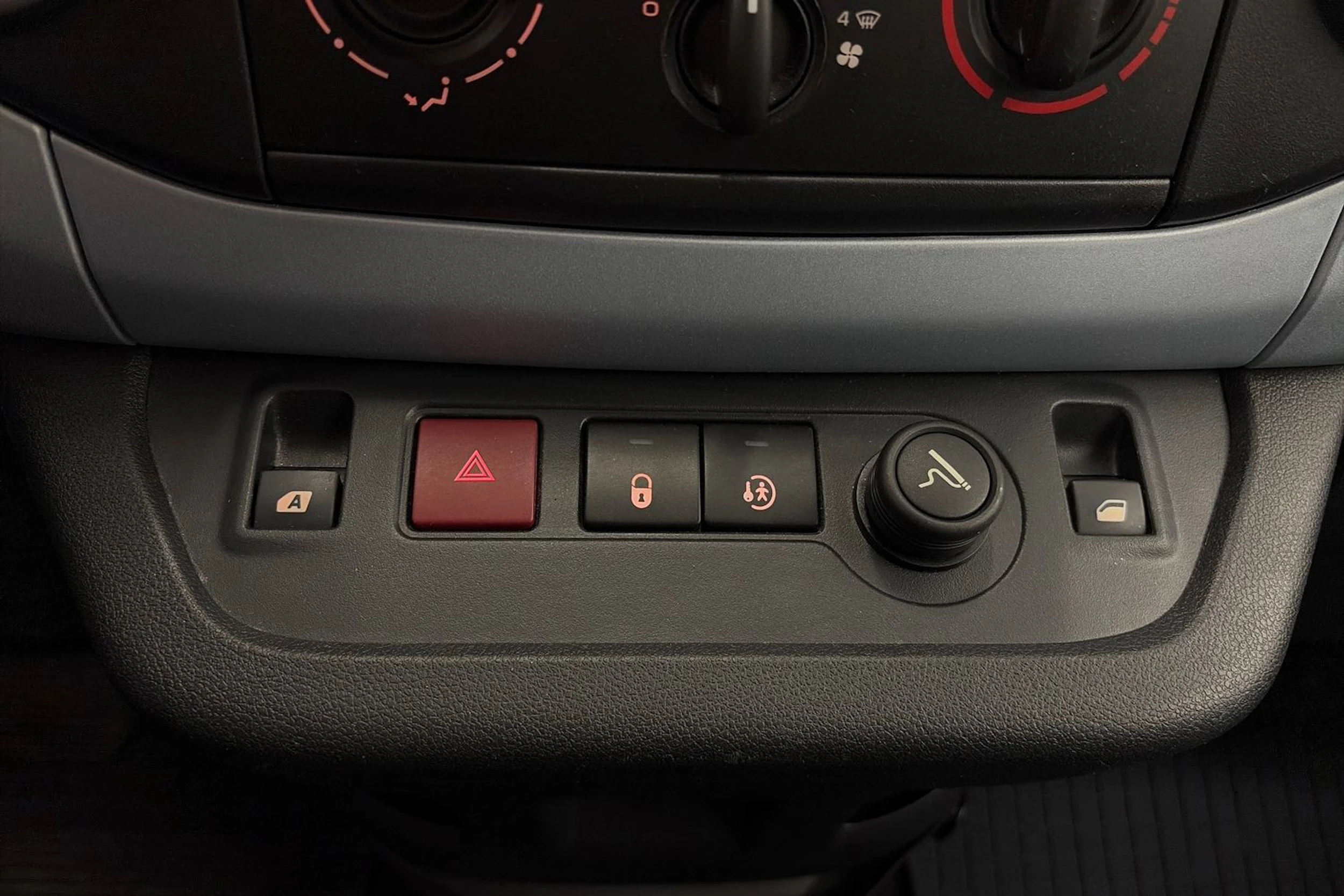 harmaa Citroën Berlingo 2012 kuva 20.