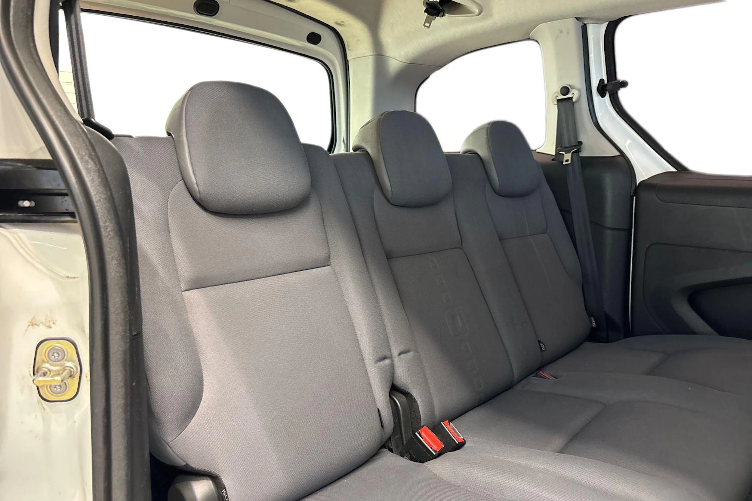 Valkoinen Citroën BERLINGO 2012 kuva 11.
