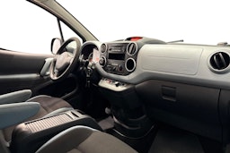sininen Citroën Berlingo 2013 kuva 10.