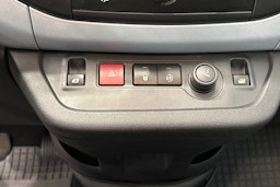 sininen Citroën Berlingo 2013 kuva 20.
