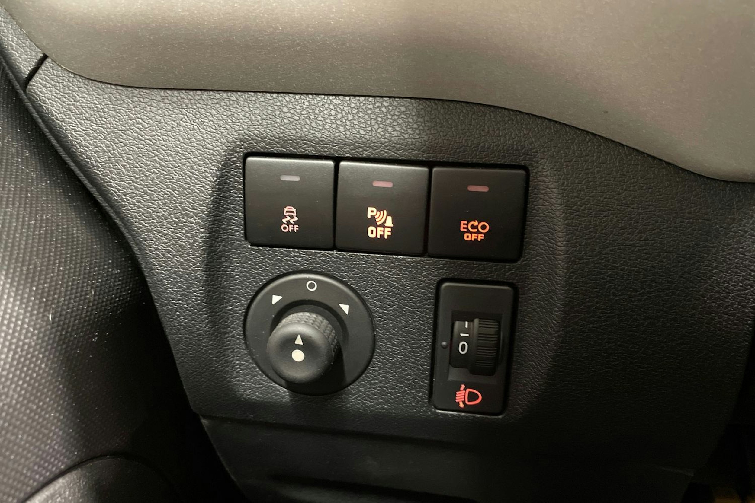 musta Citroën Berlingo 2014 kuva 21.