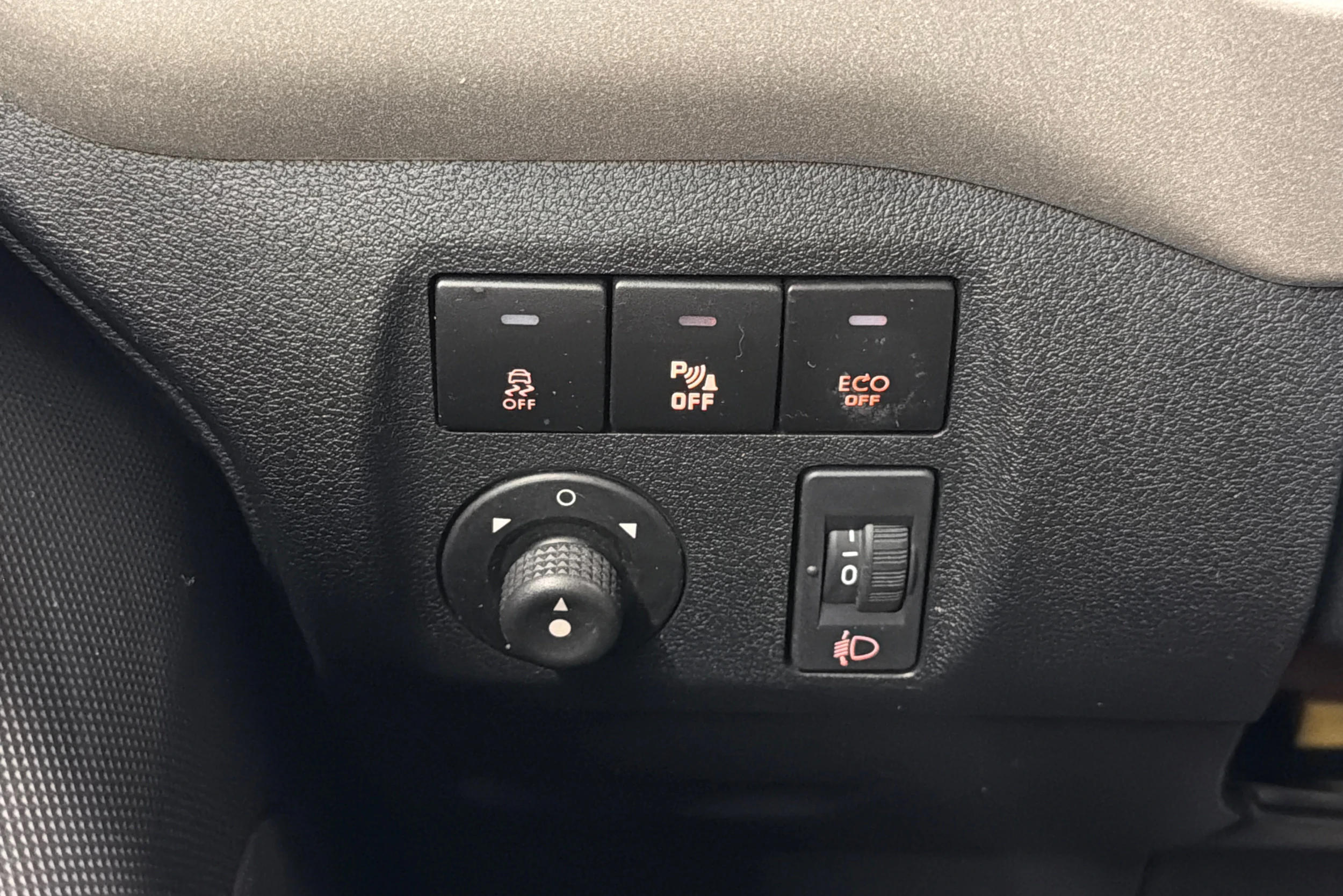 musta Citroën Berlingo 2014 kuva 14.