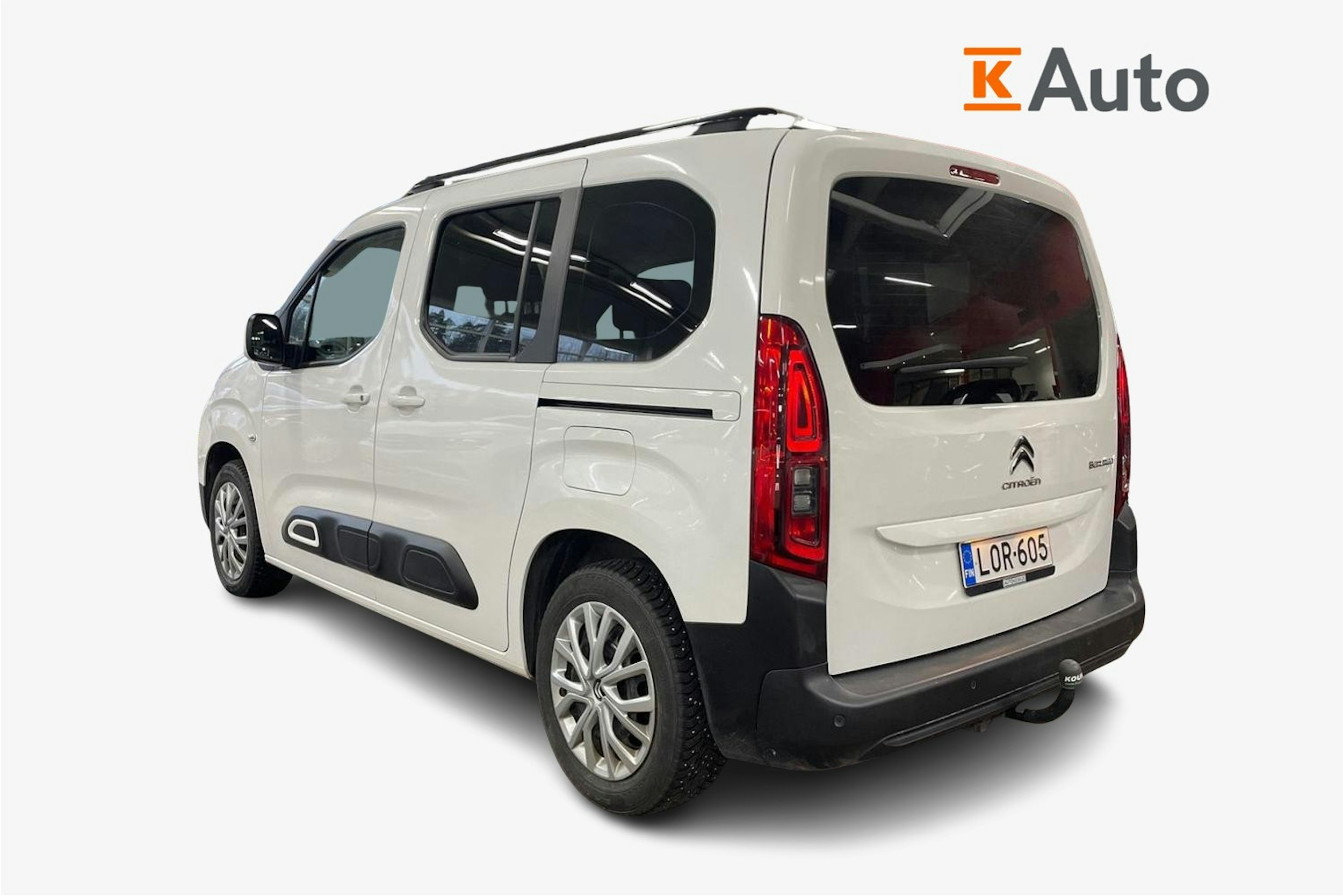 Valkoinen Citroën BERLINGO 2019 kuva 2.
