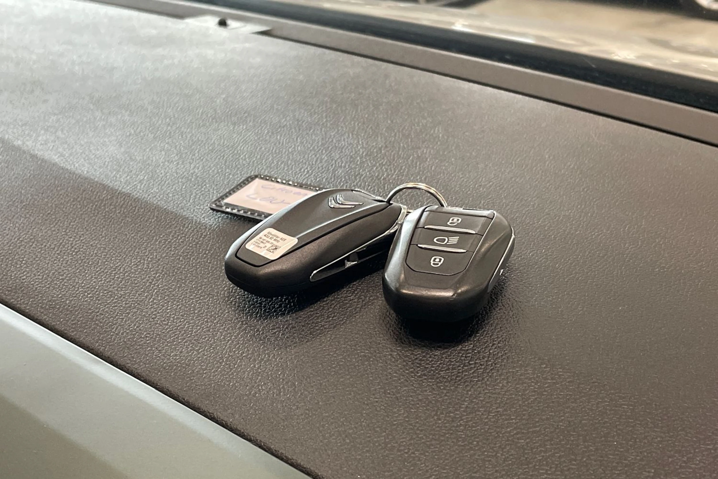 ruskea (beige) Citroën Berlingo 2019 kuva 30.