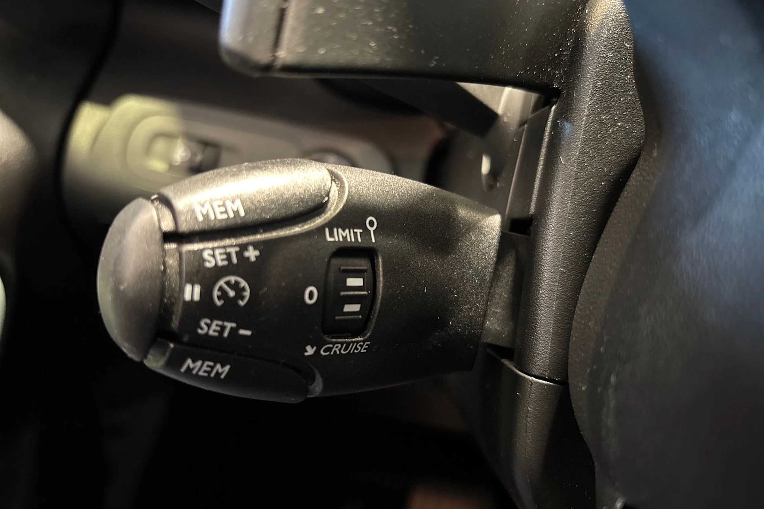 Sininen Citroën BERLINGO 2020 kuva 13.
