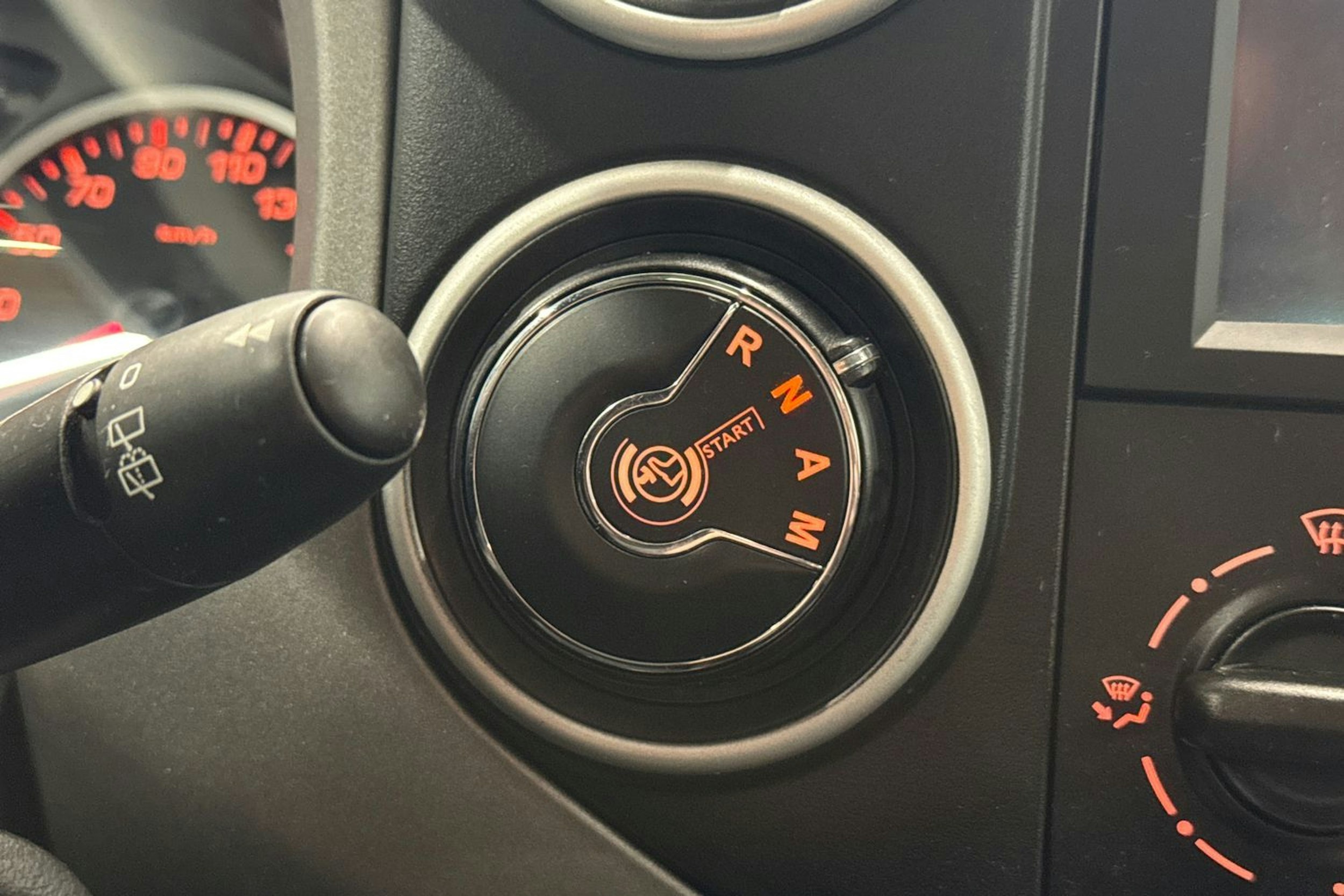 harmaa Citroën Berlingo Multispace 2016 kuva 21.