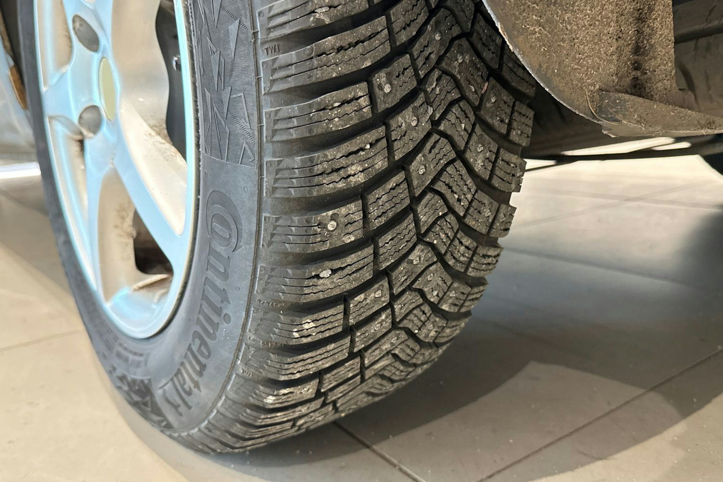 harmaa Citroën Berlingo Van 2011 kuva 10.