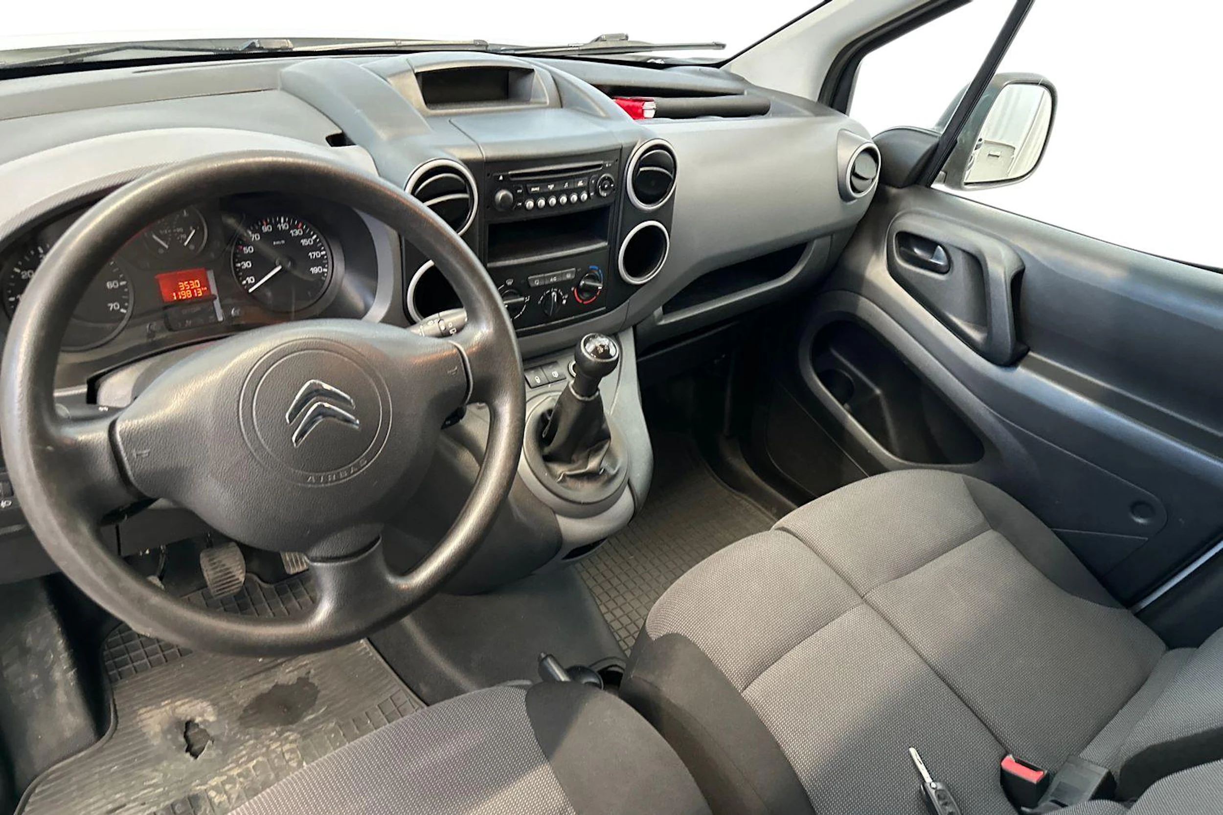 valkoinen Citroën Berlingo Van 2017 kuva 9.