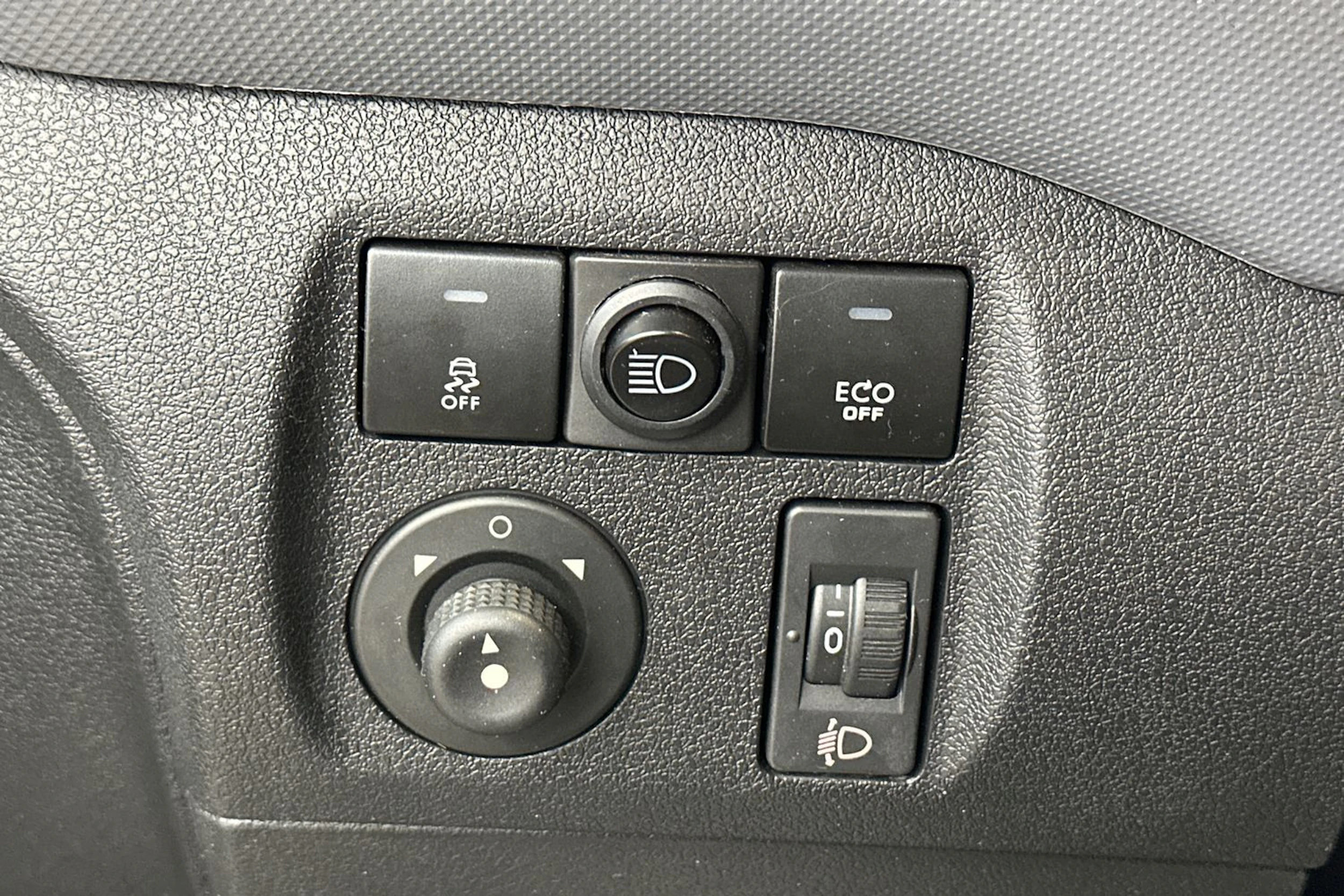 valkoinen Citroën Berlingo Van 2017 kuva 18.