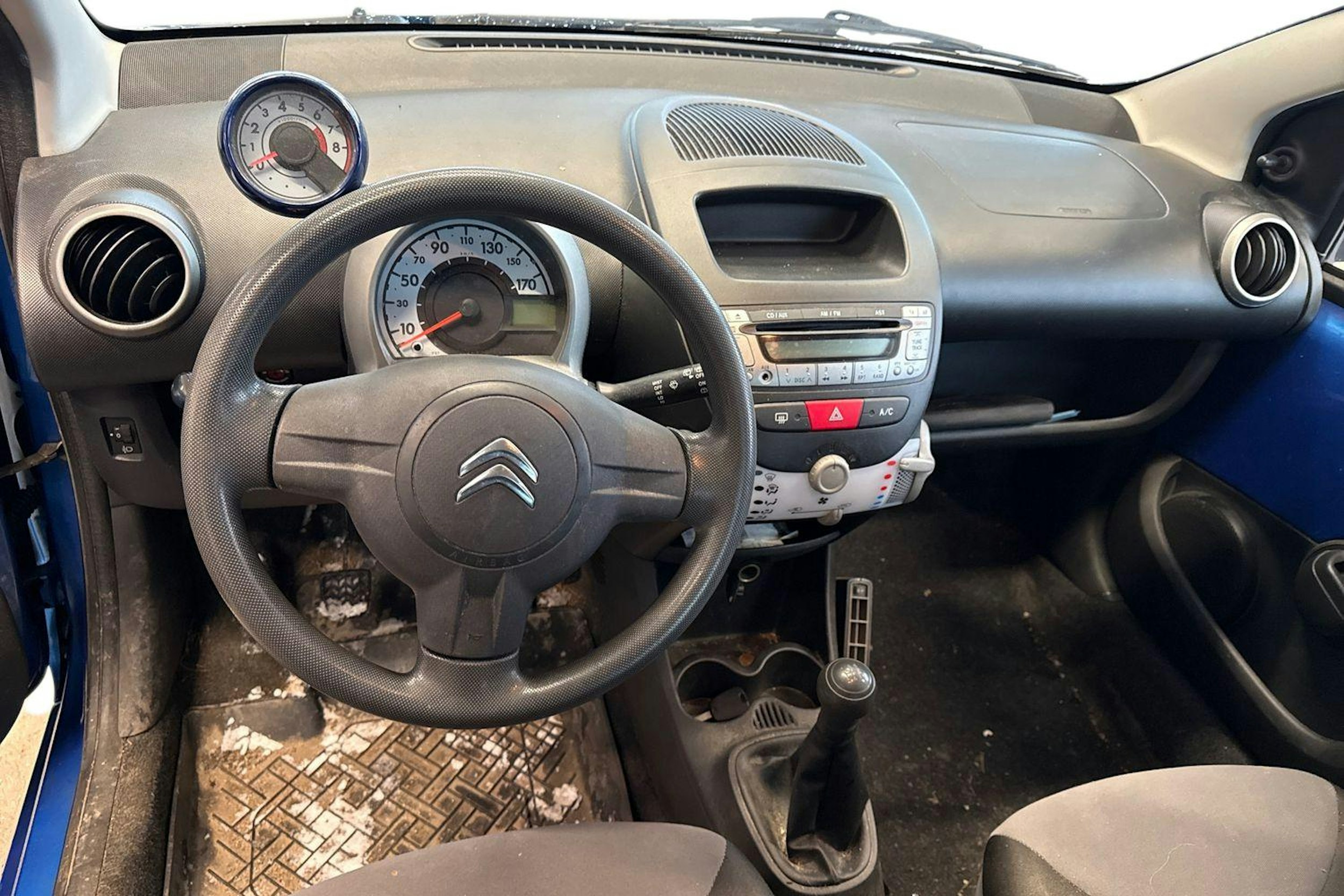 Sininen Citroën C1 2013 kuva 9.