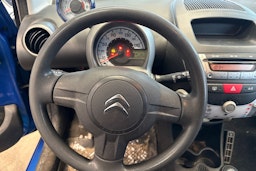 Sininen Citroën C1 2013 kuva 14.