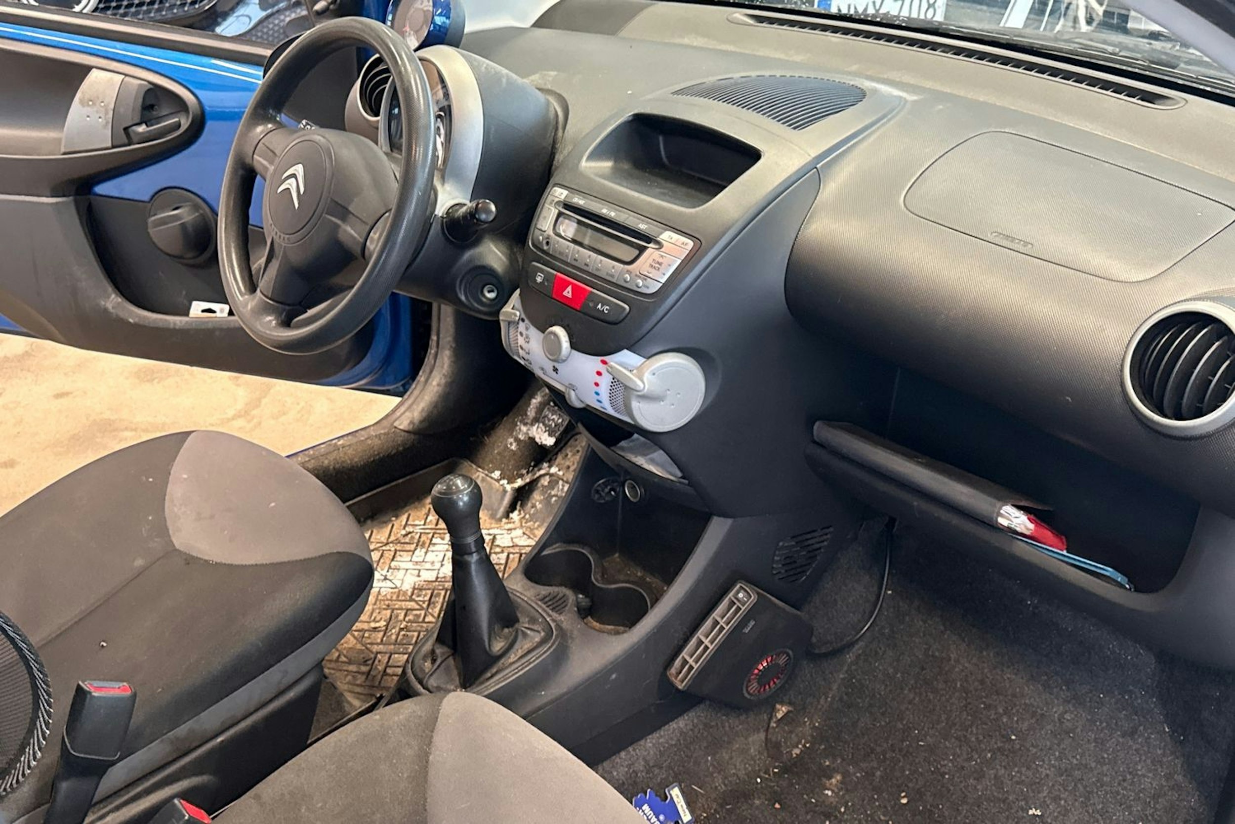 Sininen Citroën C1 2013 kuva 17.