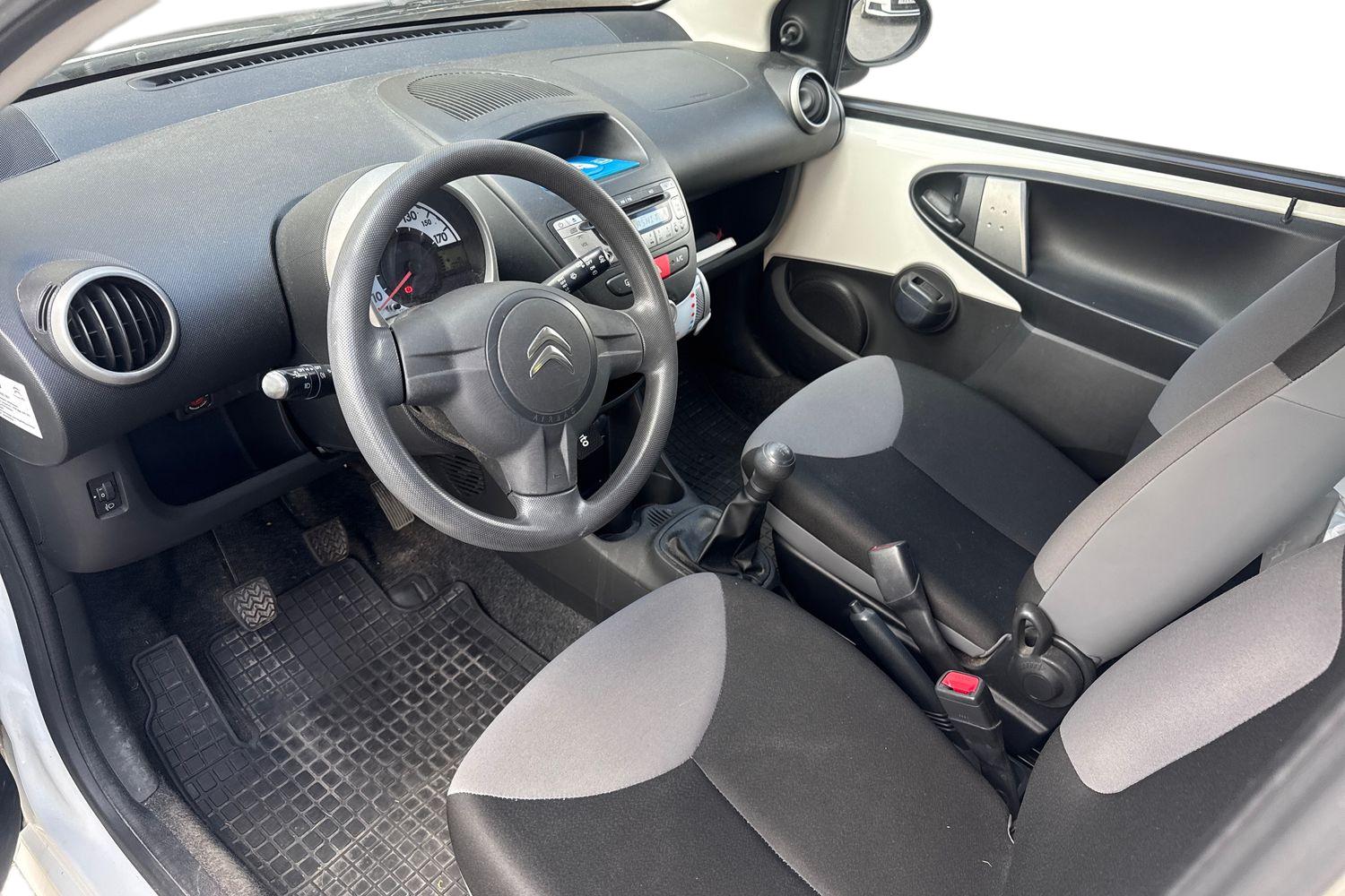 Citroen C1 1,0i Attraction 5ov 2014, kuva 3/3