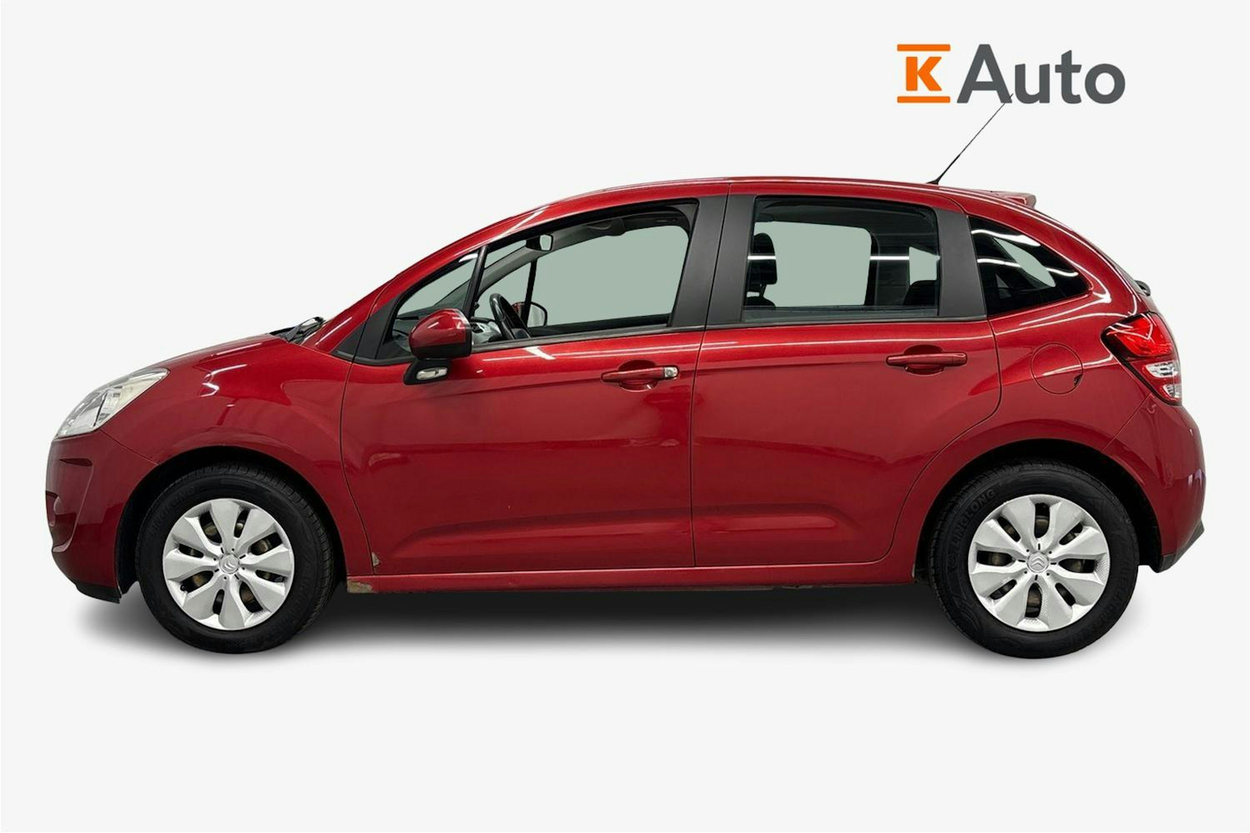 punainen Citroën C3 2010 kuva 5.