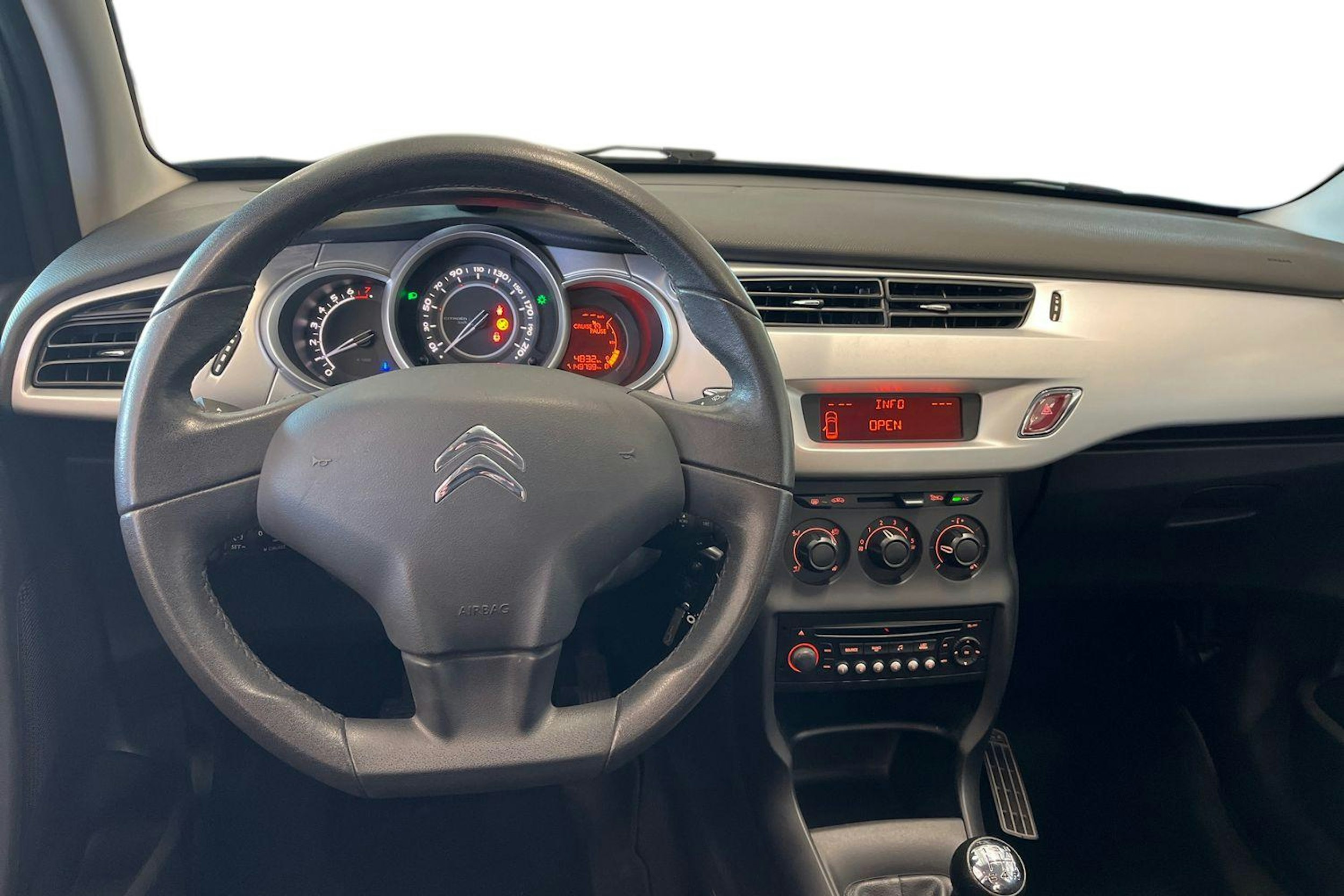 musta Citroën C3 2010 kuva 9.