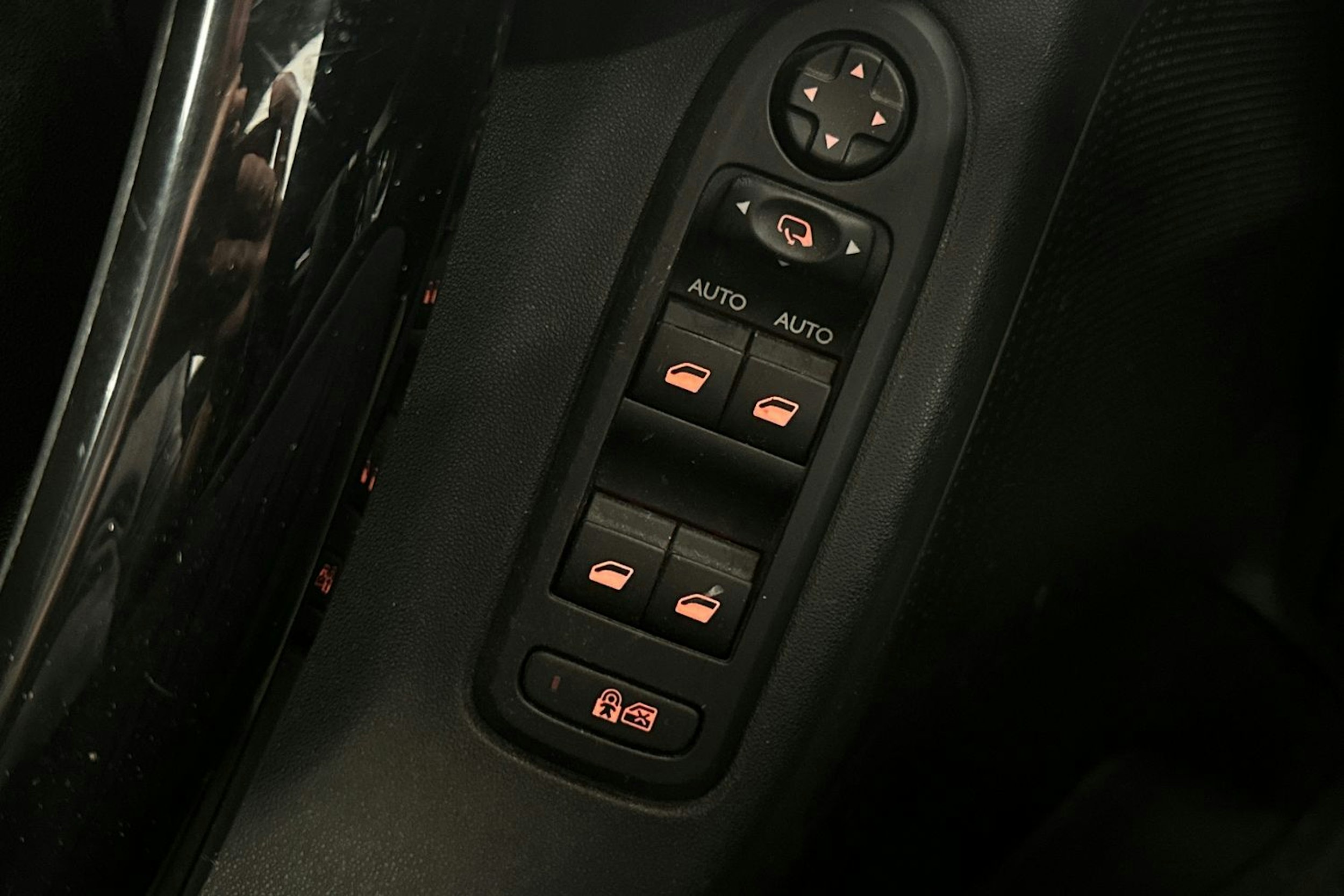 Musta Citroën C3 2012 kuva 15.