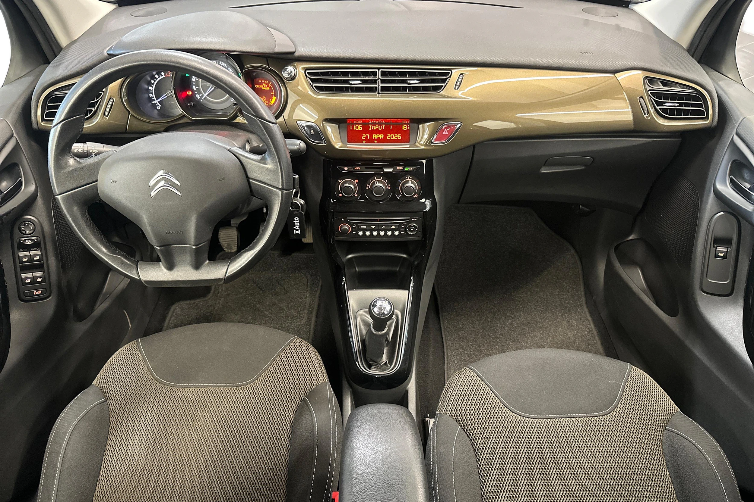 Musta Citroën C3 2012 kuva 9.