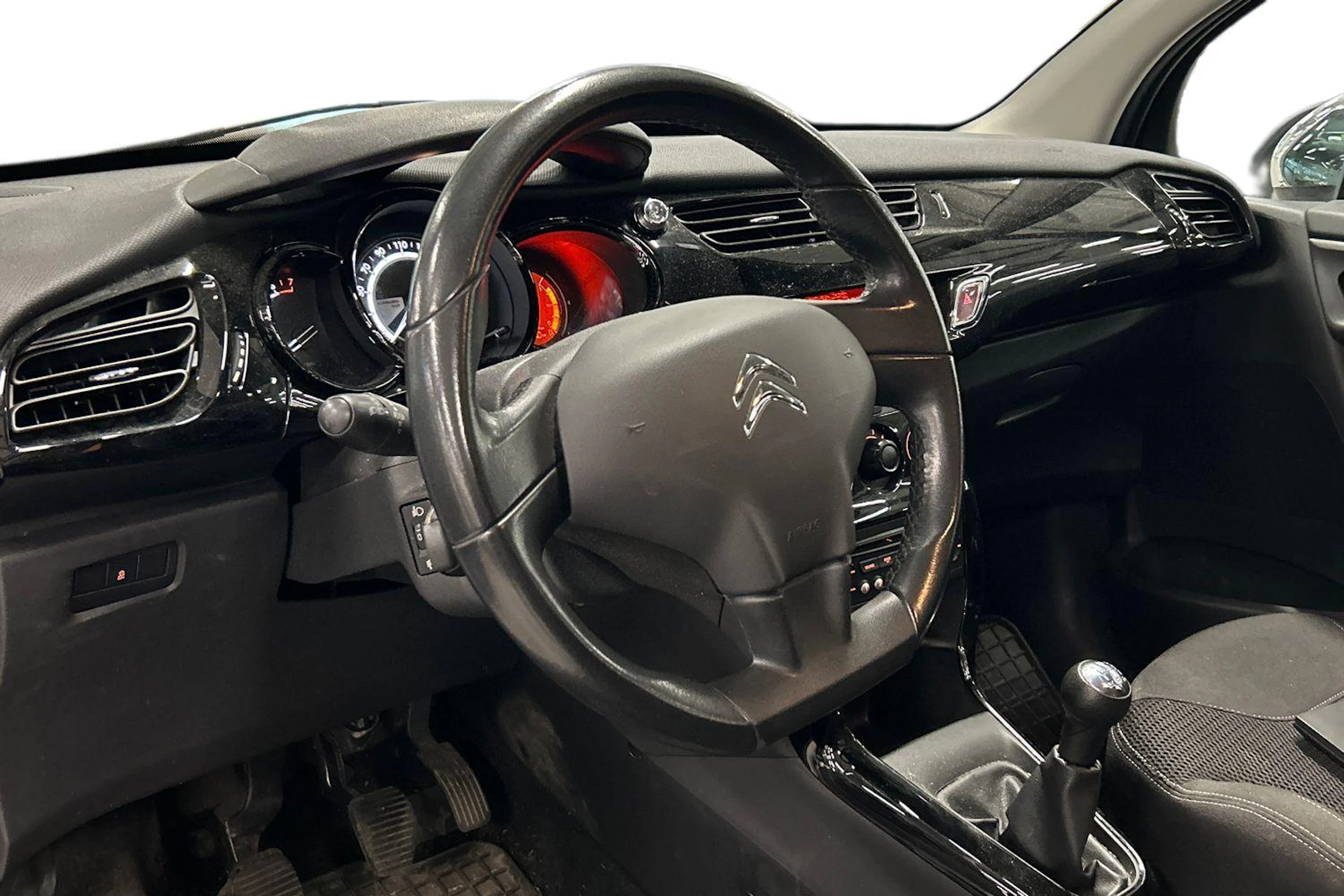 valkoinen Citroën C3 2013 kuva 3.
